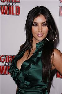 Kim Kardashian finds glasses alternative 